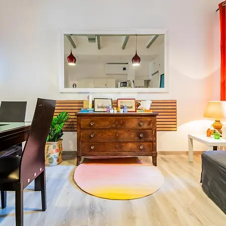 Artistique Pour 4 Au Coeur Du Panier Aparthotel Marseille